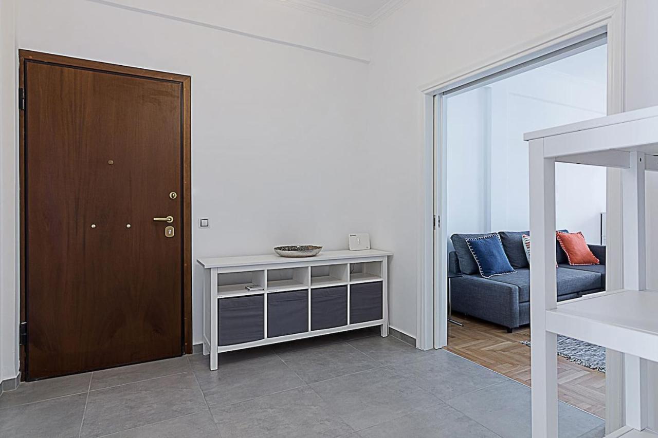 Spacious Two Bedroom Apartment In Central Location เอเธนส์ ภายนอก รูปภาพ